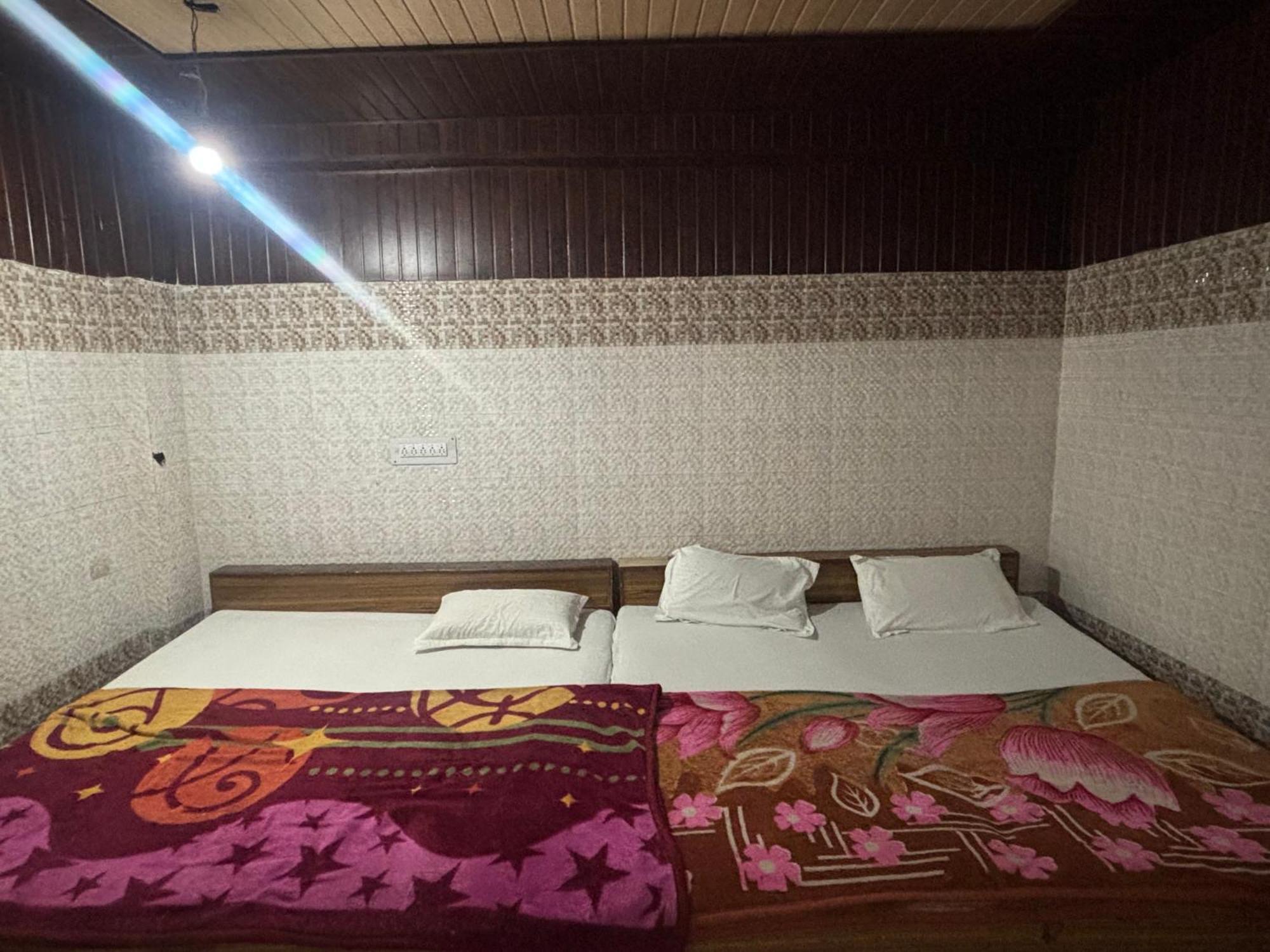 Sgh Guest House マトゥラー エクステリア 写真